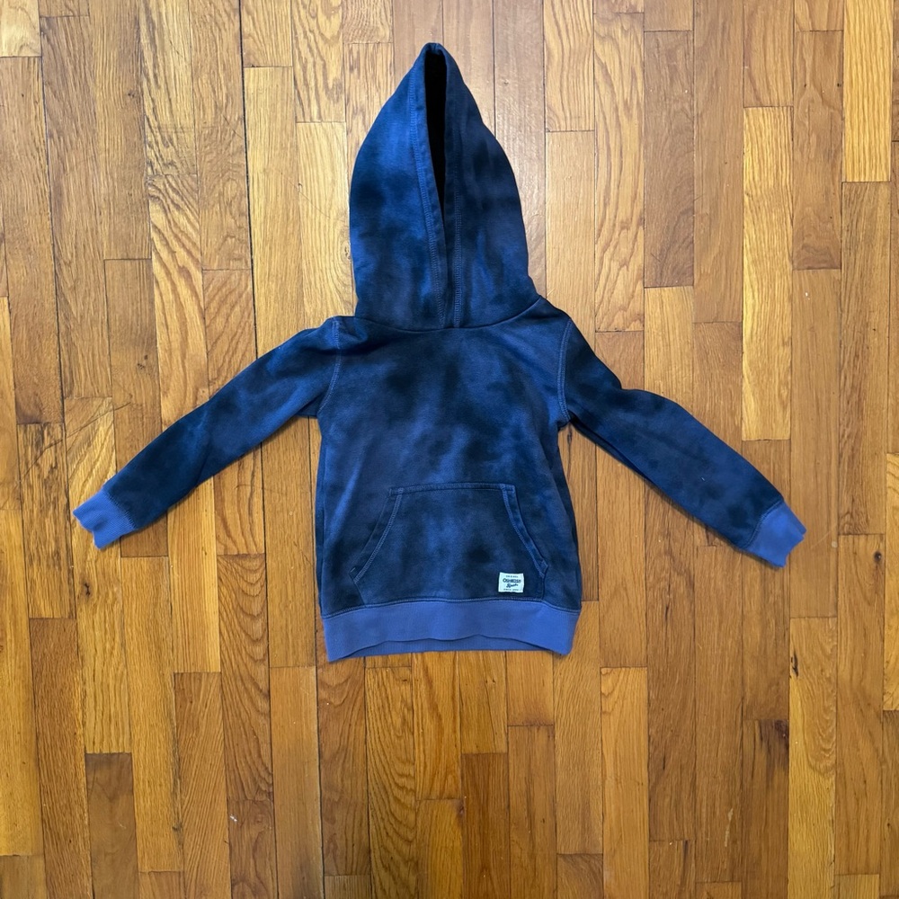 OshKosh Boys Hoodie size 6